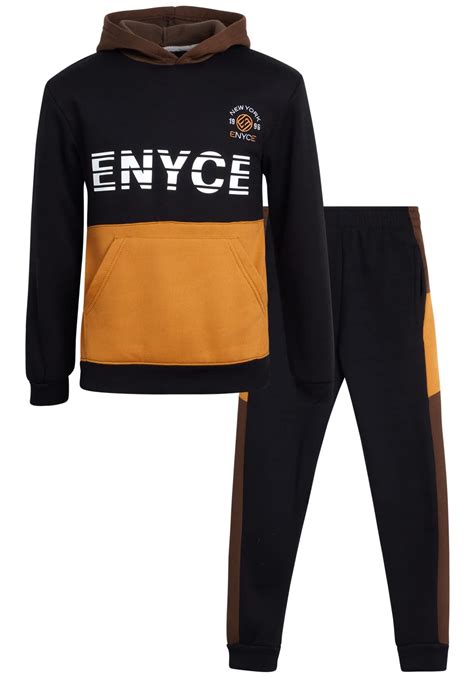 boys jogging suits size 14